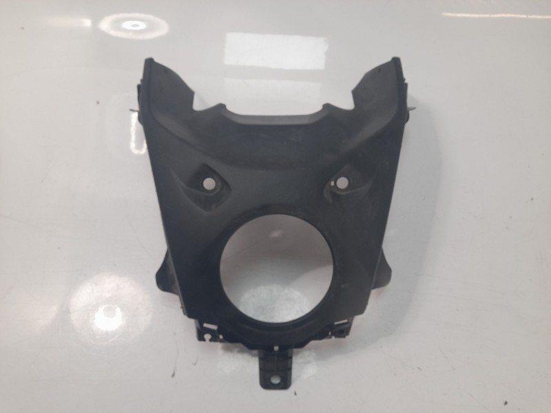 Recambio de moldura para yamaha mt-07 referencia OEM IAM BAT2464E00  