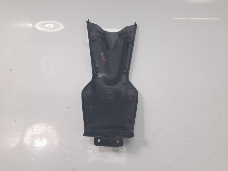 Recambio de moldura para yamaha mt-07 referencia OEM IAM BAT2171A00  