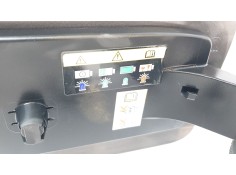 Recambio de tapa exterior combustible para jeep renegade limited 4x4 referencia OEM IAM 23953001   2