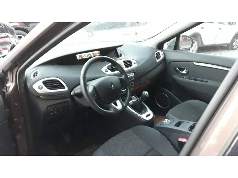 renault scenic iii del año 2009