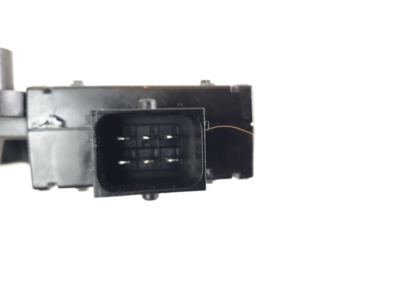 Recambio de motor elevalunas trasero izquierdo para jeep renegade limited 4x4 referencia OEM IAM C45936104  