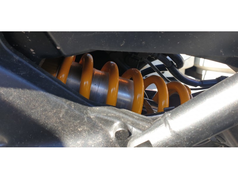 Recambio de amortiguador trasero para yamaha mt-09 (7.2013) referencia OEM IAM 1RC222100100  