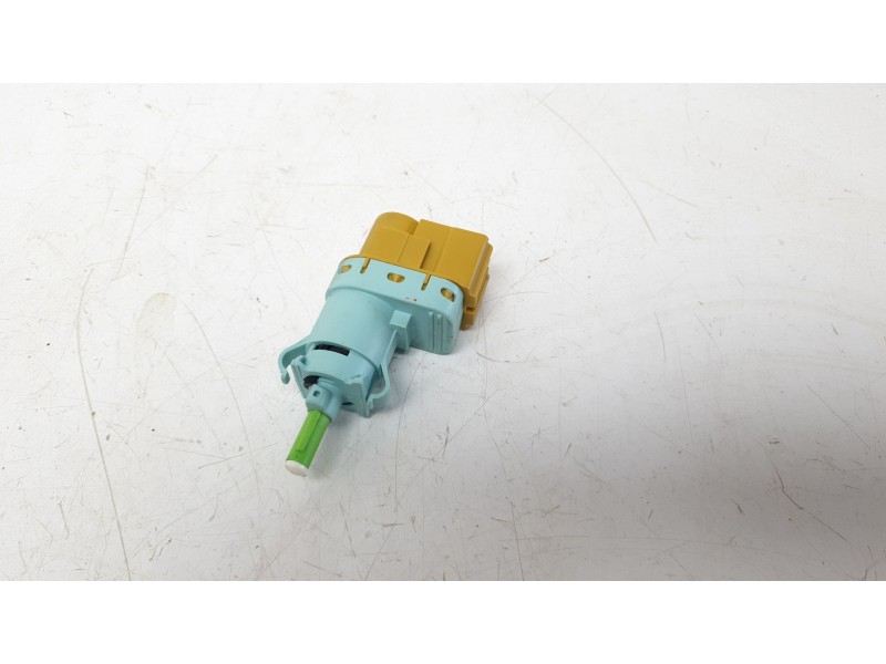 Recambio de interruptor para jeep renegade limited 4x4 referencia OEM IAM   