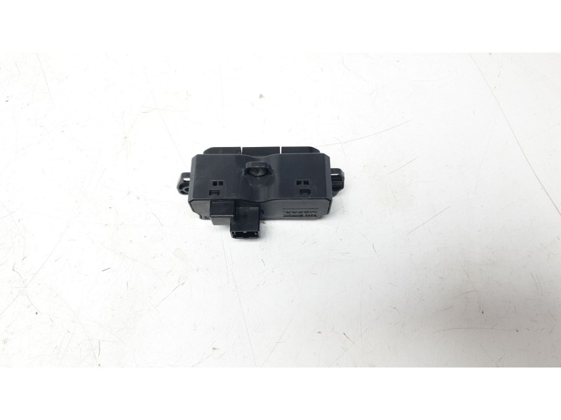 Recambio de mando multifuncion para jeep renegade limited 4x4 referencia OEM IAM 7357437370 30282382 