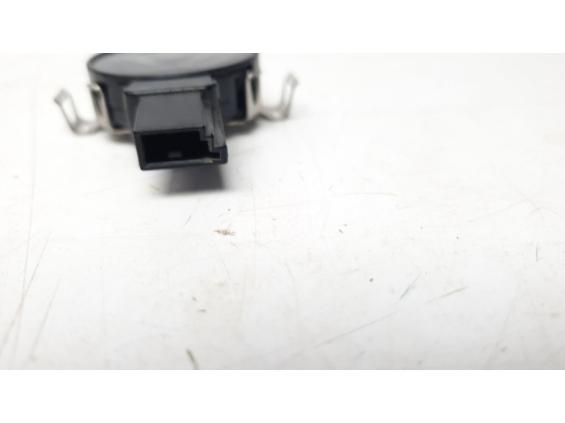 Recambio de sensor para jeep renegade limited 4x4 referencia OEM IAM 505491460  