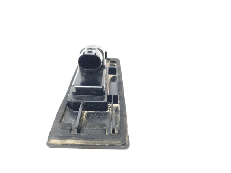 Recambio de piloto matricula para jeep renegade limited 4x4 referencia OEM IAM 521285510  