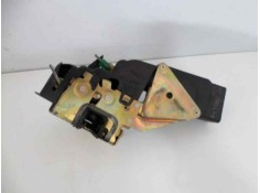 Recambio de cerradura puerta trasera izquierda para volvo s40 berlina 1.8i referencia OEM IAM    2