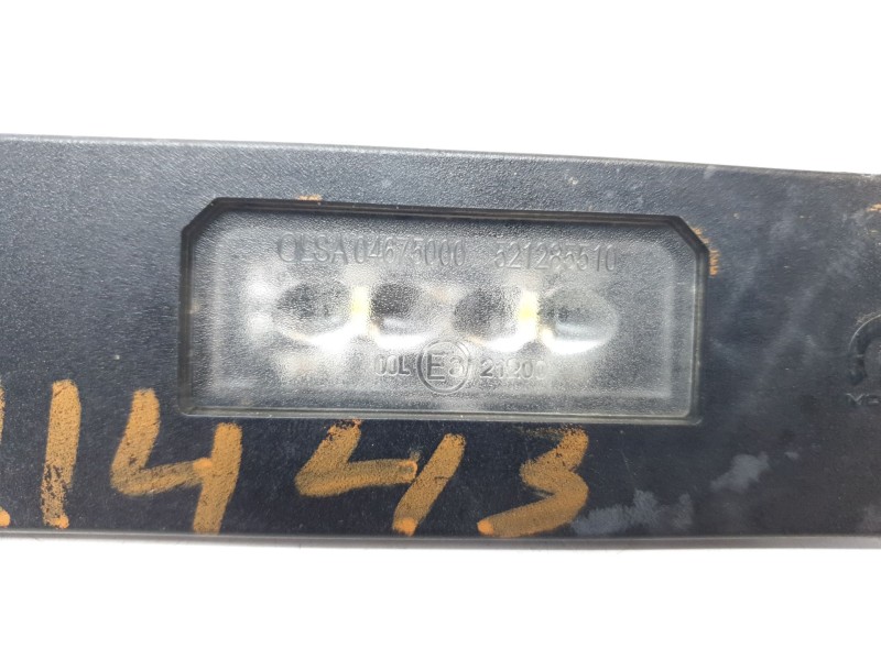 Recambio de piloto matricula para jeep renegade limited 4x4 referencia OEM IAM 521285510 0467500 