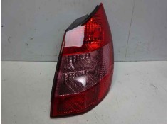 Recambio de piloto trasero derecho para renault scenic ii referencia OEM IAM 8200127702 103F19441772 RN0324153