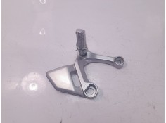 ESTRIBO LATERAL 1RC274100000 