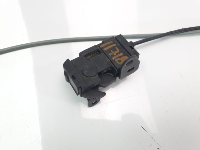 Recambio de cerradura capo para mercedes-benz clase c (w205) lim. c 200 (205.077) referencia OEM IAM A2048800260  