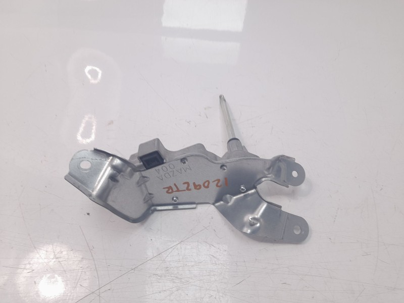 Recambio de motor limpia trasero para mazda 2 hatchback (dl, dj) 1.5 skyactiv-g m hybrid referencia OEM IAM DA6C67450A  