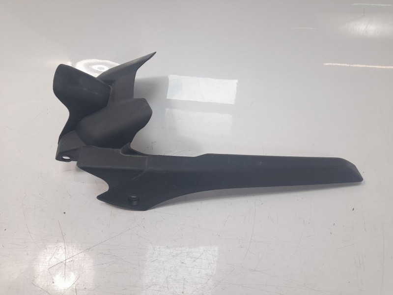 Recambio de guardabarros trasero para yamaha mt-07 referencia OEM IAM B4C2165000  