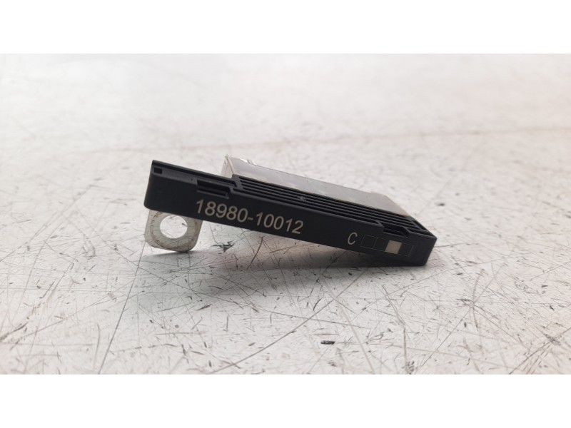 Recambio de caja reles / fusibles para hyundai tucson (nx) maxx 2wd referencia OEM IAM 1898010012  