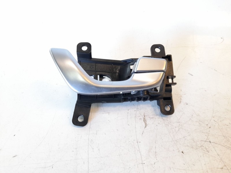 Recambio de maneta interior delantera derecha para hyundai kona 1.0 tgdi cat referencia OEM IAM 83623J9000  