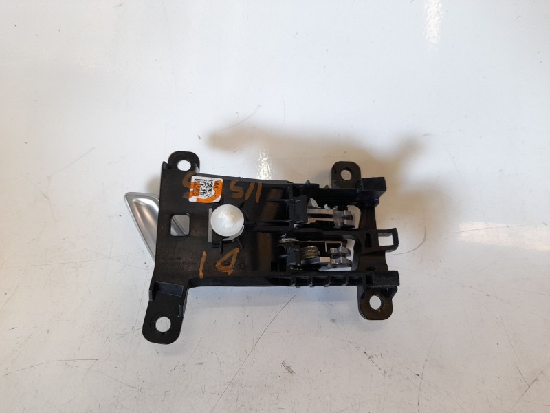 Recambio de maneta interior delantera izquierda para hyundai kona 1.0 tgdi cat referencia OEM IAM 82613J9000  
