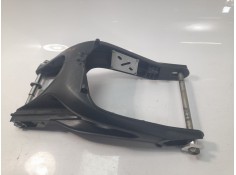 Recambio de basculante para yamaha mt-09 (7.2013) referencia OEM IAM B90221100100  