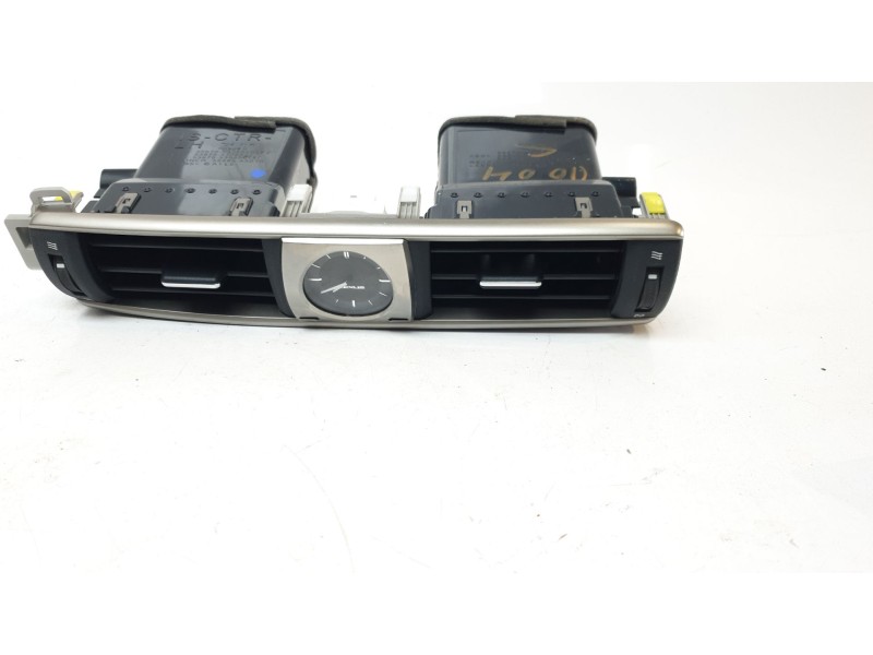 Recambio de aireador central para lexus xe2 is300h referencia OEM IAM 5567053140 5567053080 