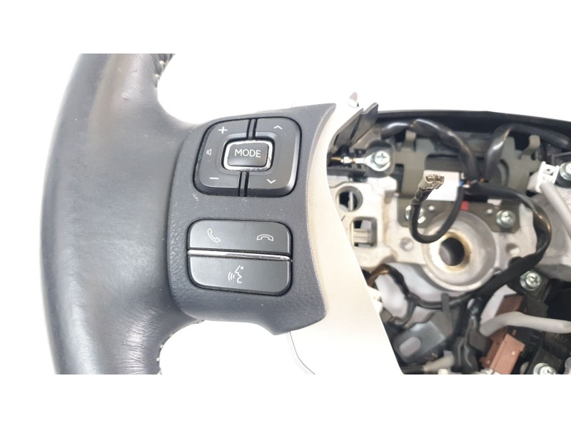 Recambio de volante para lexus xe2 is300h referencia OEM IAM 4510053440C0  