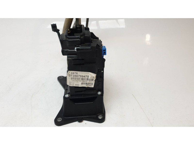 Recambio de palanca cambio para jeep renegade limited 4x4 referencia OEM IAM 735675947  