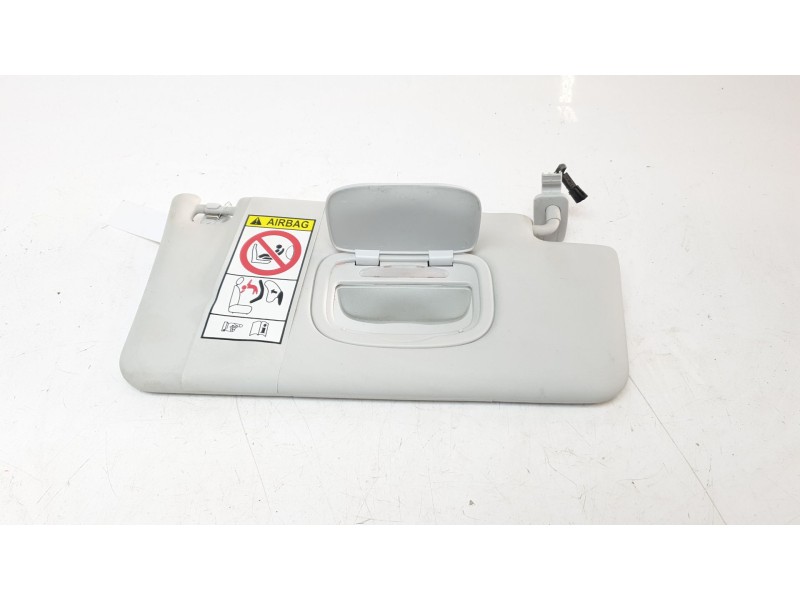 Recambio de parasol derecho para jeep renegade limited 4x4 referencia OEM IAM 735734809  