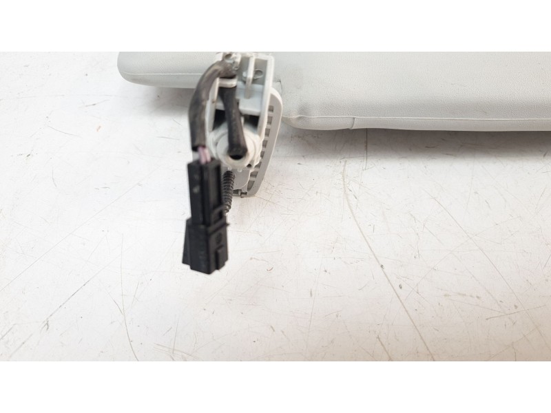 Recambio de parasol derecho para jeep renegade limited 4x4 referencia OEM IAM 735734809  