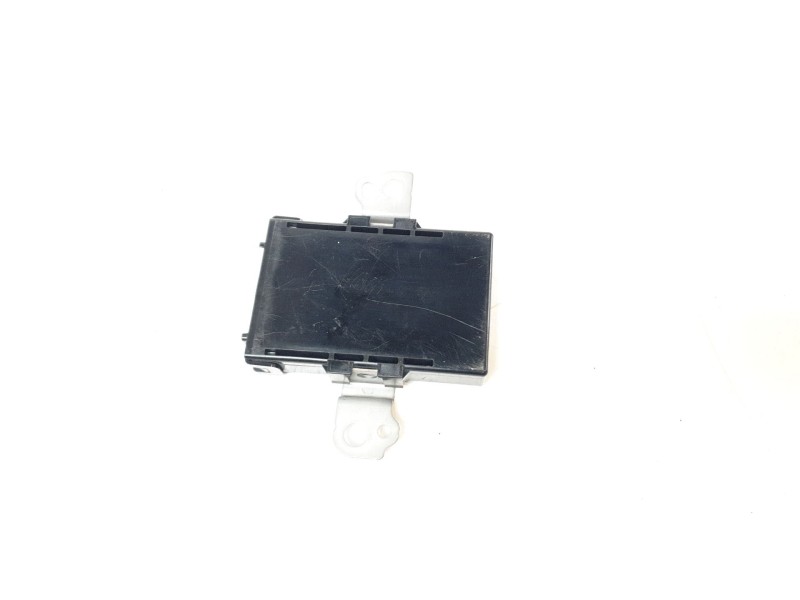 Recambio de modulo electronico para lexus xe2 is300h referencia OEM IAM 891003023  