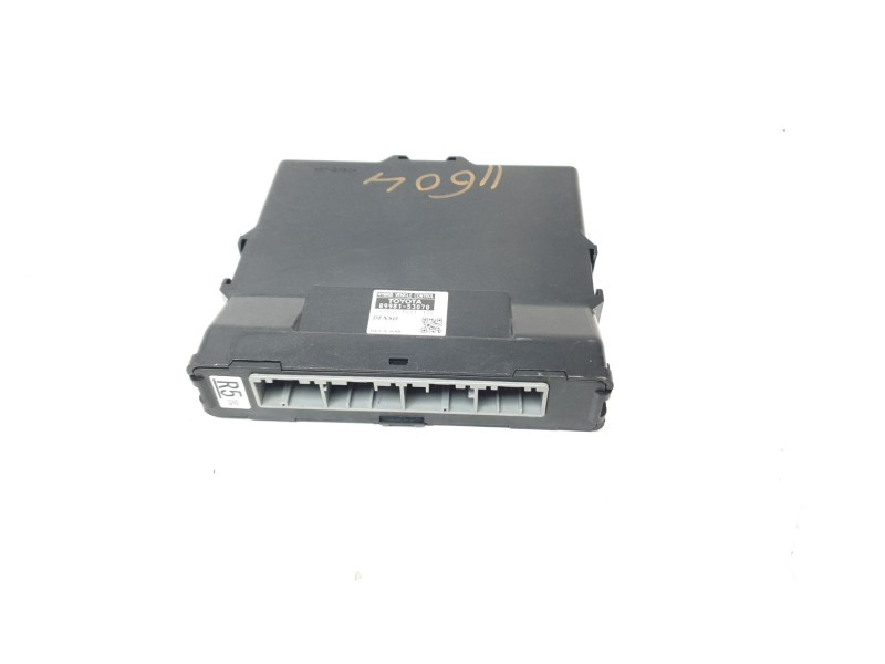Recambio de modulo electronico para lexus xe2 is300h referencia OEM IAM 8998153070  