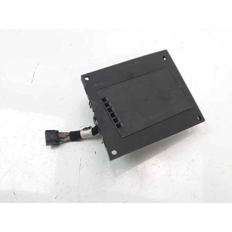 Recambio de cargador movil para hyundai i20 iii (bc3, bi3) 1.6 t-gdi referencia OEM IAM 84604Q00904X  