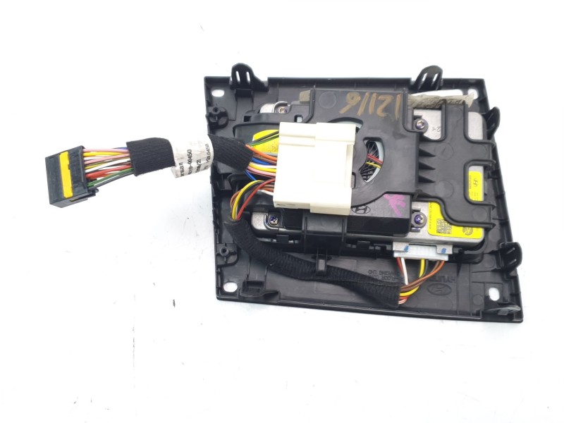 Recambio de cargador movil para hyundai i20 iii (bc3, bi3) 1.6 t-gdi referencia OEM IAM 84604Q00904X  
