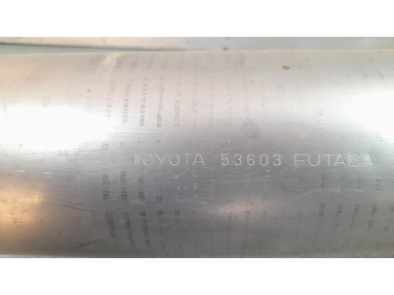 Recambio de tubo escape central para lexus xe2 is300h referencia OEM IAM 1741036370 UE6 
