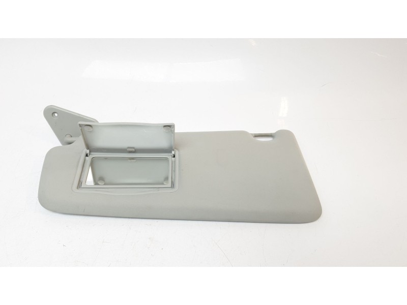 Recambio de parasol izquierdo para land rover discovery sport pure referencia OEM IAM LR060426  