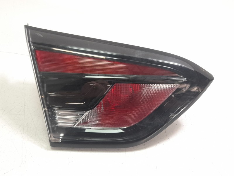 Recambio de piloto trasero izquierdo interior para opel crossland x / crossland (p17, p2qo) 1.2 (75) referencia OEM IAM 13467984
