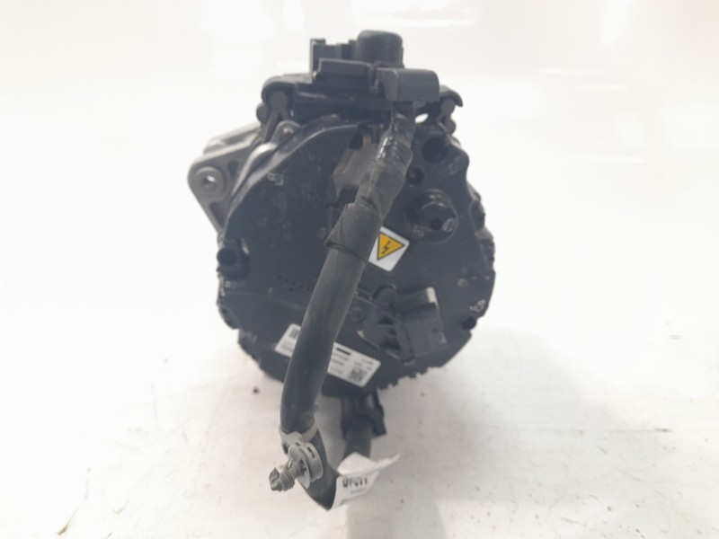 Recambio de alternador para ford focus iv (hn) 1.0 ecoboost referencia OEM IAM P1T111238BA  
