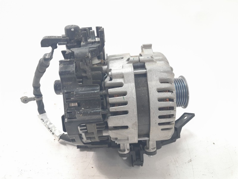 Recambio de alternador para ford focus iv (hn) 1.0 ecoboost referencia OEM IAM P1T111238BA  
