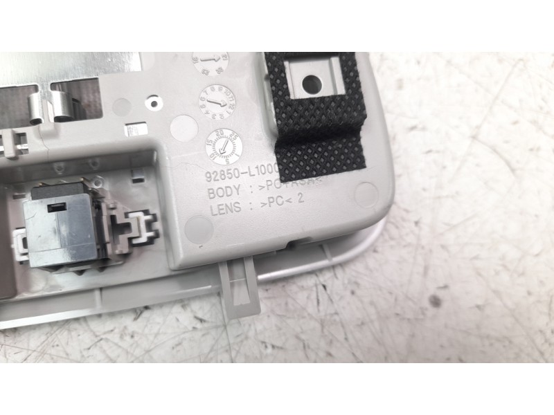 Recambio de luz interior para hyundai tucson (nx) maxx 2wd referencia OEM IAM 92850L1000  