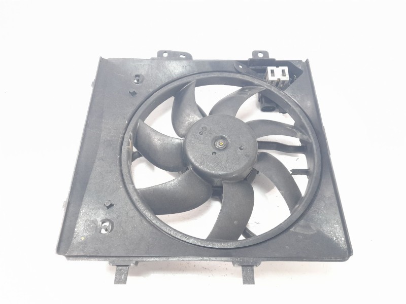 Recambio de electroventilador para citroën c3 1.2 12v e-thp referencia OEM IAM 9829774580  