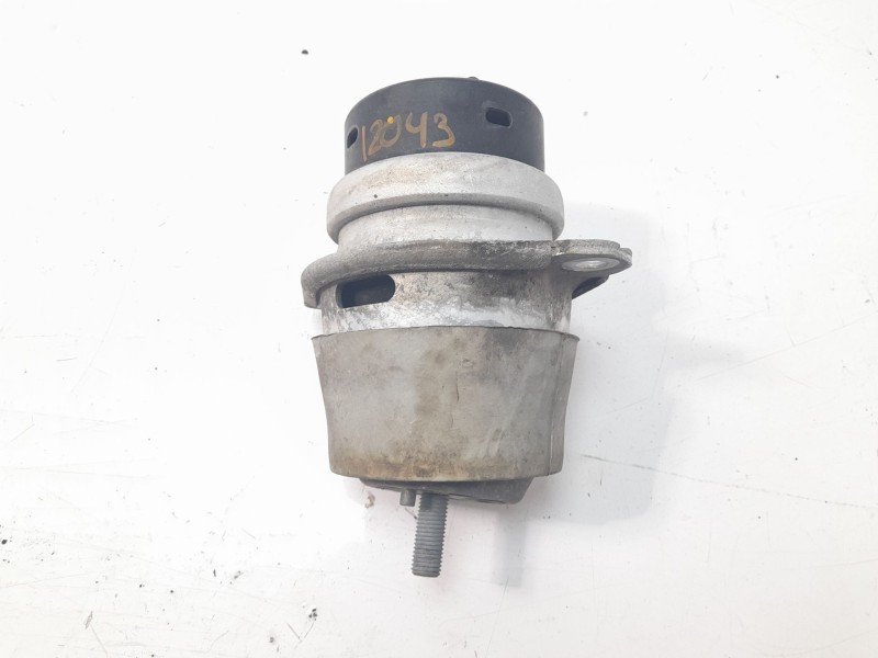 Recambio de soporte motor derecho para porsche panamera diesel referencia OEM IAM 97037505720  