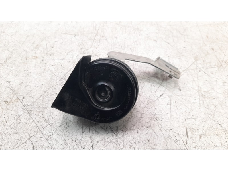 Recambio de claxon para citroen c4 picasso origins referencia OEM IAM 9815870880  