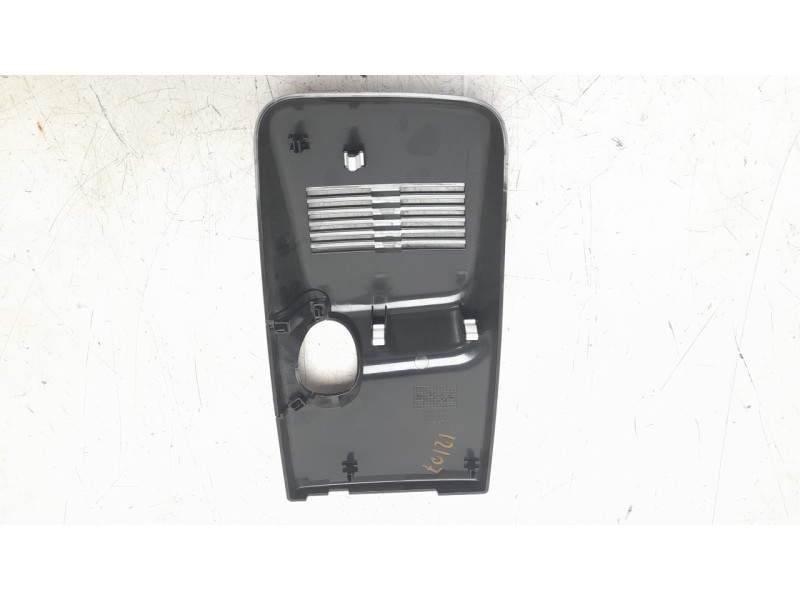Recambio de moldura para nissan qashqai ii (j11, j11_) 1.3 dig-t referencia OEM IAM 284L8HV00A  