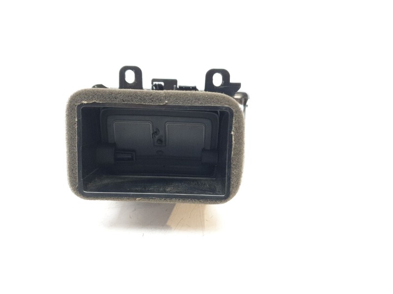 Recambio de aireador izquierdo para land rover discovery sport pure referencia OEM IAM FK72018B08AD  