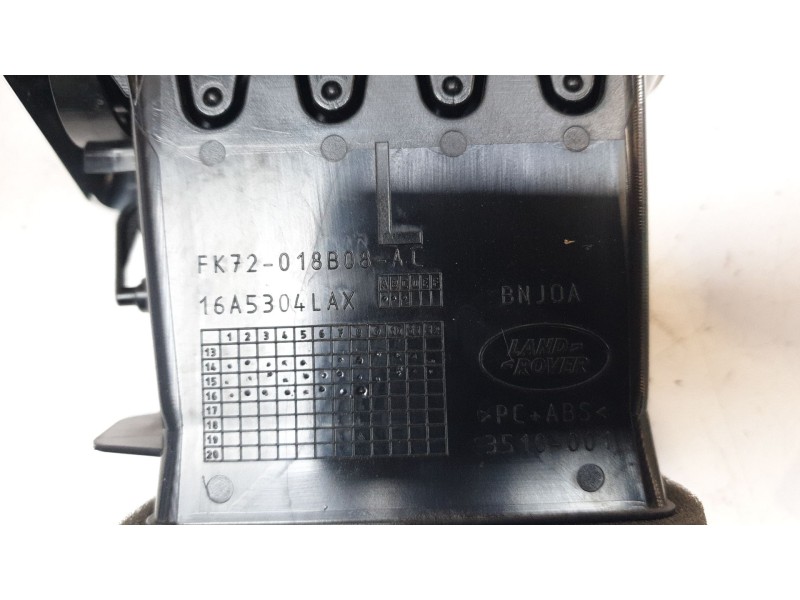 Recambio de aireador izquierdo para land rover discovery sport pure referencia OEM IAM FK72018B08AD  