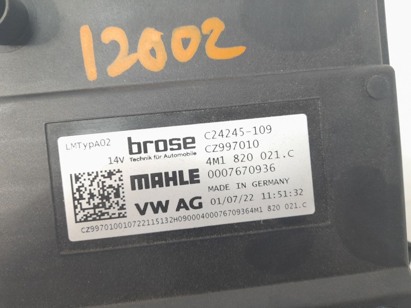 Recambio de ventilador calefaccion para porsche cayenne coupe (9yb) e-hybrid referencia OEM IAM 4M1820021C  