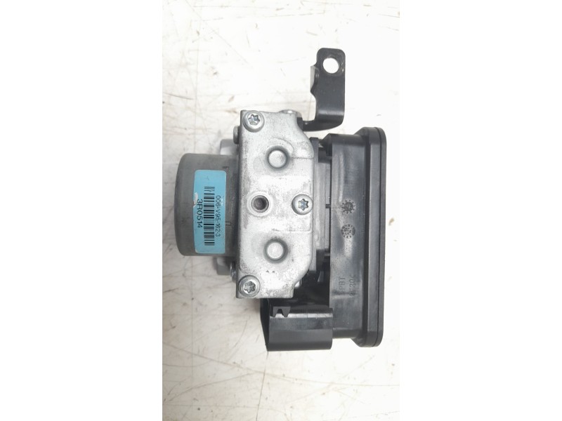 Recambio de abs para triumph street triple street triple r referencia OEM IAM 006V951623  
