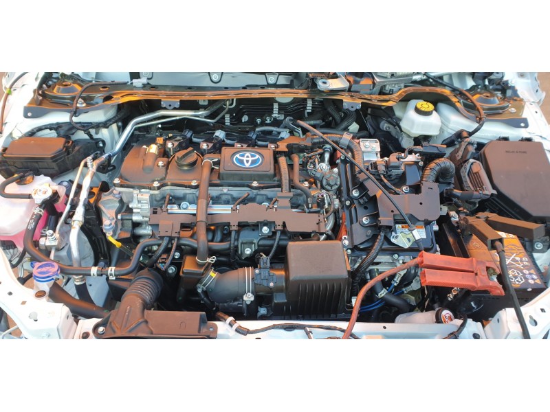 Recambio de catalizador para toyota corolla (e21) hybrid style referencia OEM IAM 1714137260  