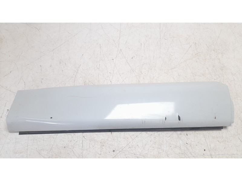 Recambio de moldura para jaguar f-pace (x761) 2.0 sd4 awd referencia OEM IAM HK83274A48A  