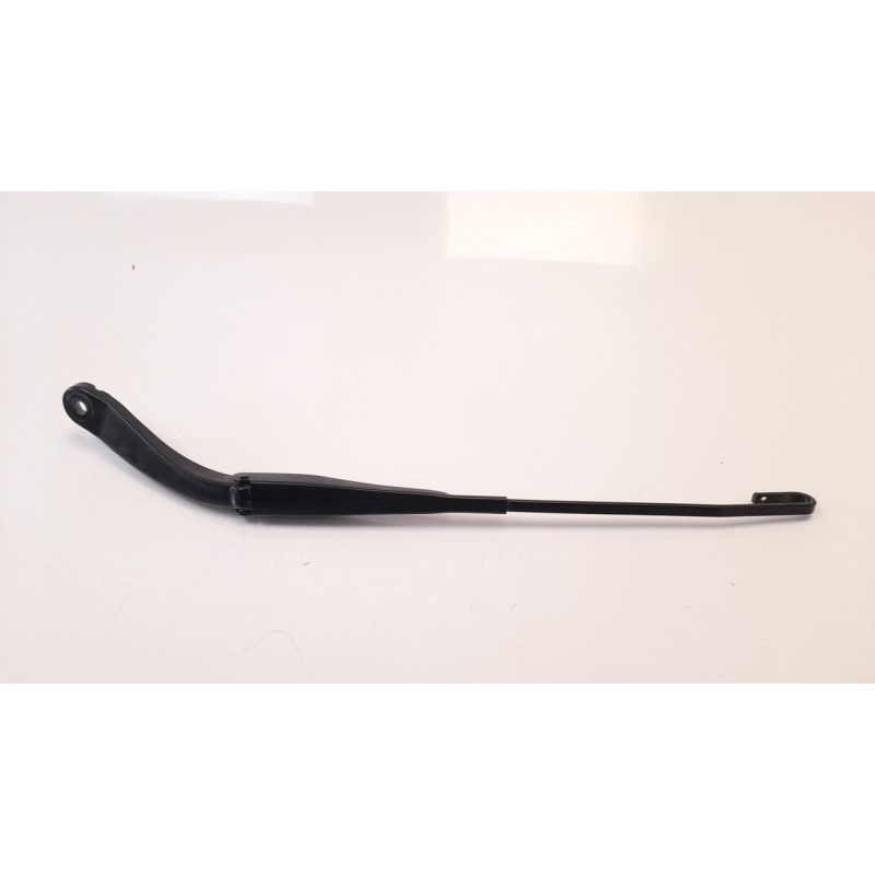 Recambio de brazo limpia delantero izquierdo para dacia sandero 1.5 dci diesel fap cat referencia OEM IAM 288803876R  