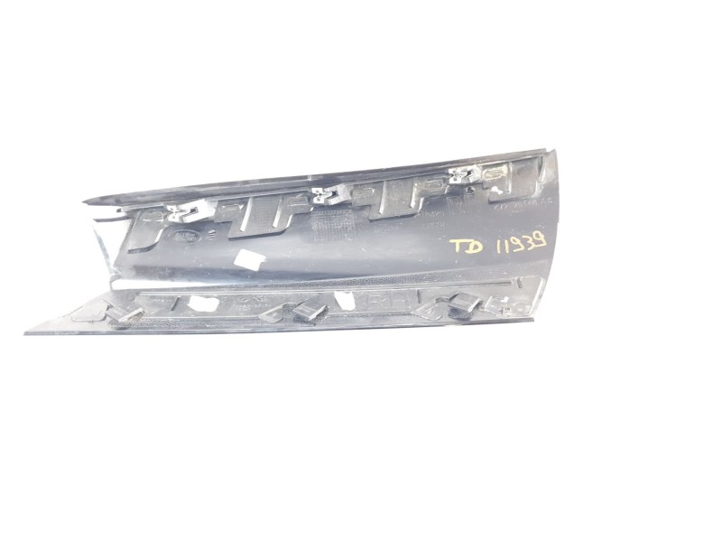 Recambio de moldura para land rover discovery sport pure referencia OEM IAM FK7229148AC  