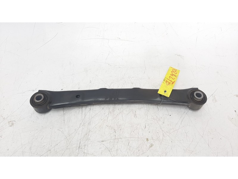 Recambio de brazo suspension superior trasero derecho para kia cee´d concept referencia OEM IAM 55100A6005  