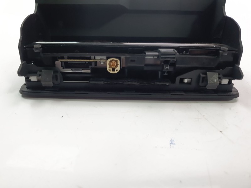 Recambio de pantalla multifuncion para audi q3 (8ug) attraction quattro referencia OEM IAM 8U0857273E  